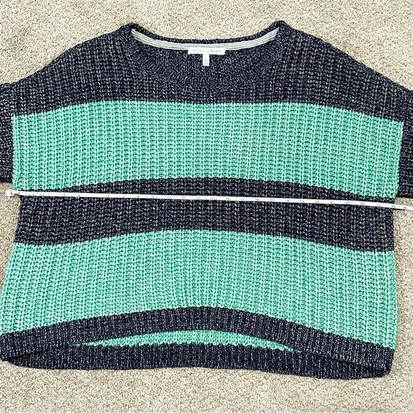VS Oversized 3/4 Sleeve Striped Sweater - Picture 6 of 12